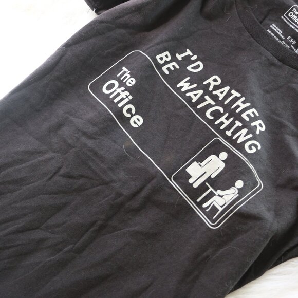 "I'd Rather Be Watching The Office" Graphic Tee – NWT 🖤📺 - Picture 7 of 9